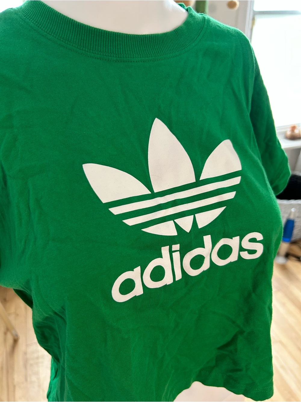 Adidas Green T-Shirt - Picture 2 of 4